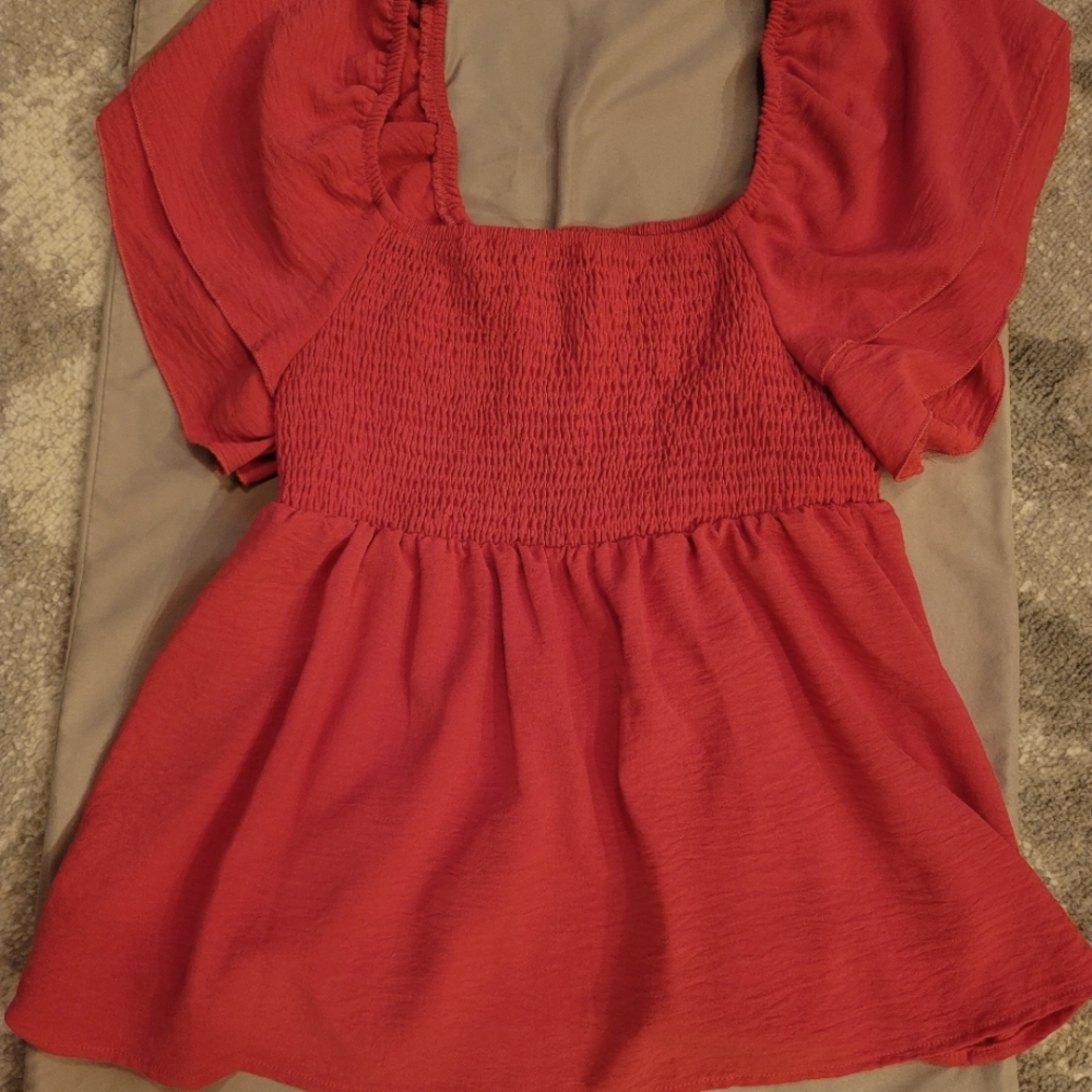 Greathe Womens Top